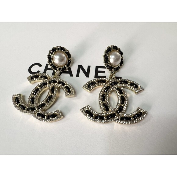 Vintage Chanel CC Black Braided Leather Faux Pearl Dangle Earrings - Picture 1 of 14